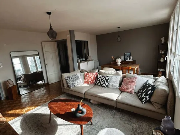 Appart 2 chambres de 67 m² avec balcon, loggia, cave et box - 10 min du RER A Le Pecq / Limite Le Vé