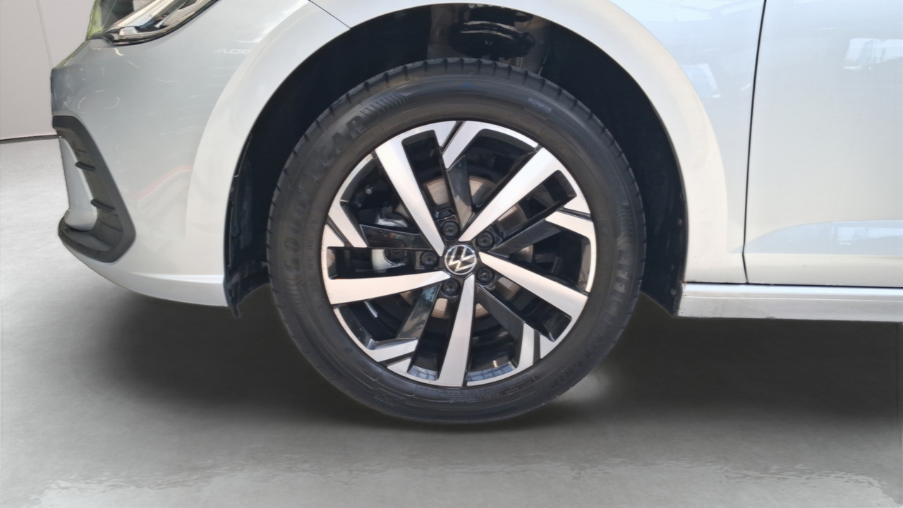 Volkswagen Polo 1.0 TSI 95 S&amp;S BVM5 — photo 14