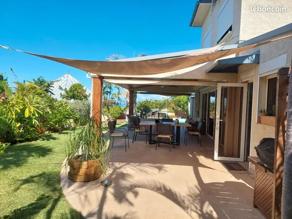 Particulier vend villa vue mer St Gilles les Bains