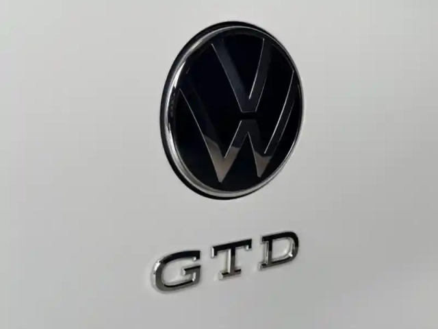 Volkswagen Golf 2.0 tdi scr 200ch gtd dsg7 — photo 10