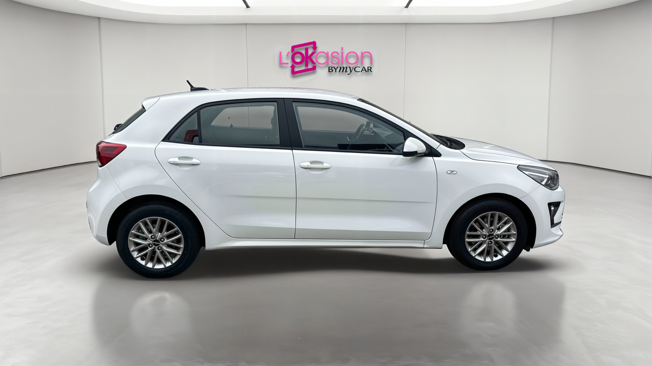 KIA Rio 1.2 DPi 84 ch BVM5 — photo 6