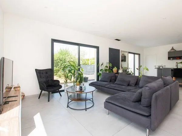 Maison de plain-pied 4 pièces 120 m²
