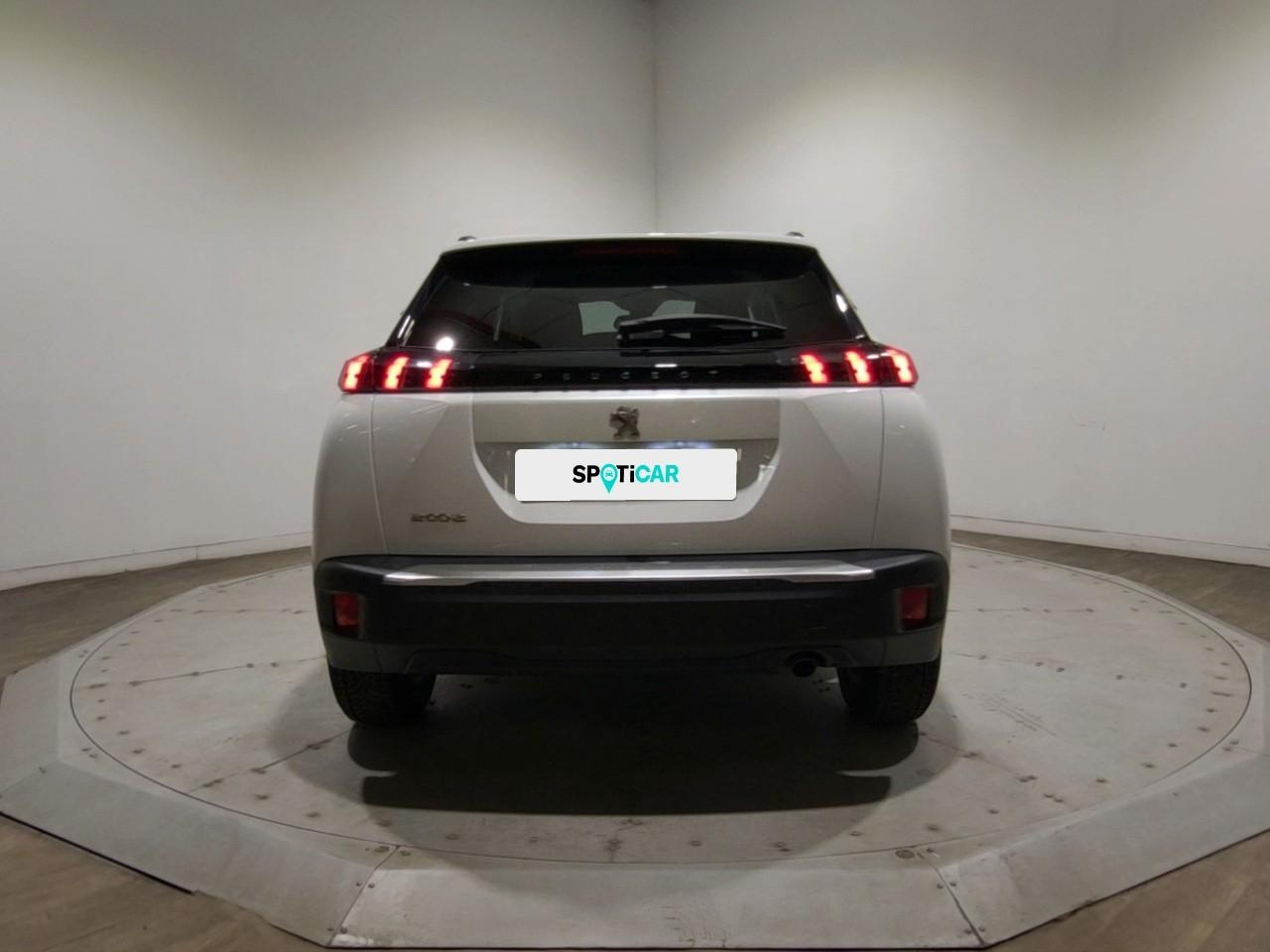 Peugeot 2008 puretech 100 s&s bvm6 style — photo 4