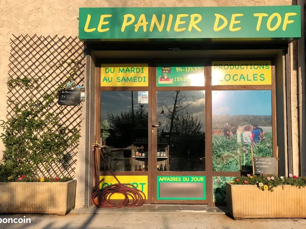A vendre-fonds de commerce de proximite fruits & legumes-la ciotat