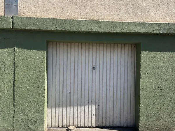 Garage/box fermé Résidence les marronniers
