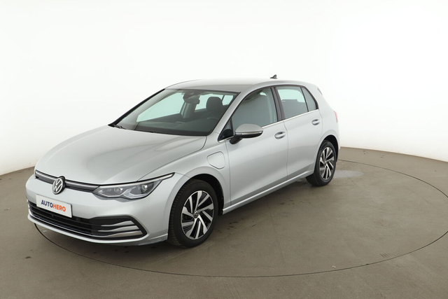 Volkswagen Golf VIII 1.4 Hybrid Rechargeable OPF DSG6