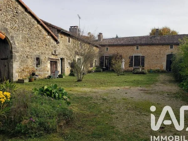 Demeure 11 pièces 300 m²