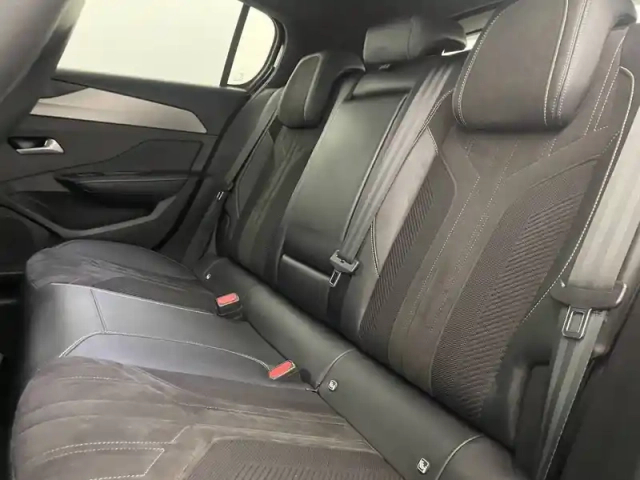 Peugeot 308 phev 225 e-eat8 — photo 59