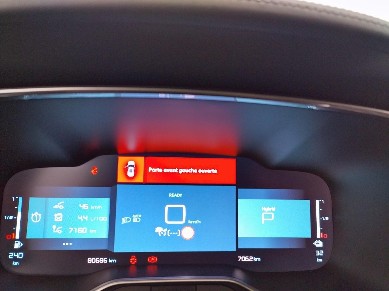Citroën C5 Aircross hybride rechargeable 225 s&s e-eat8 feel — photo 18