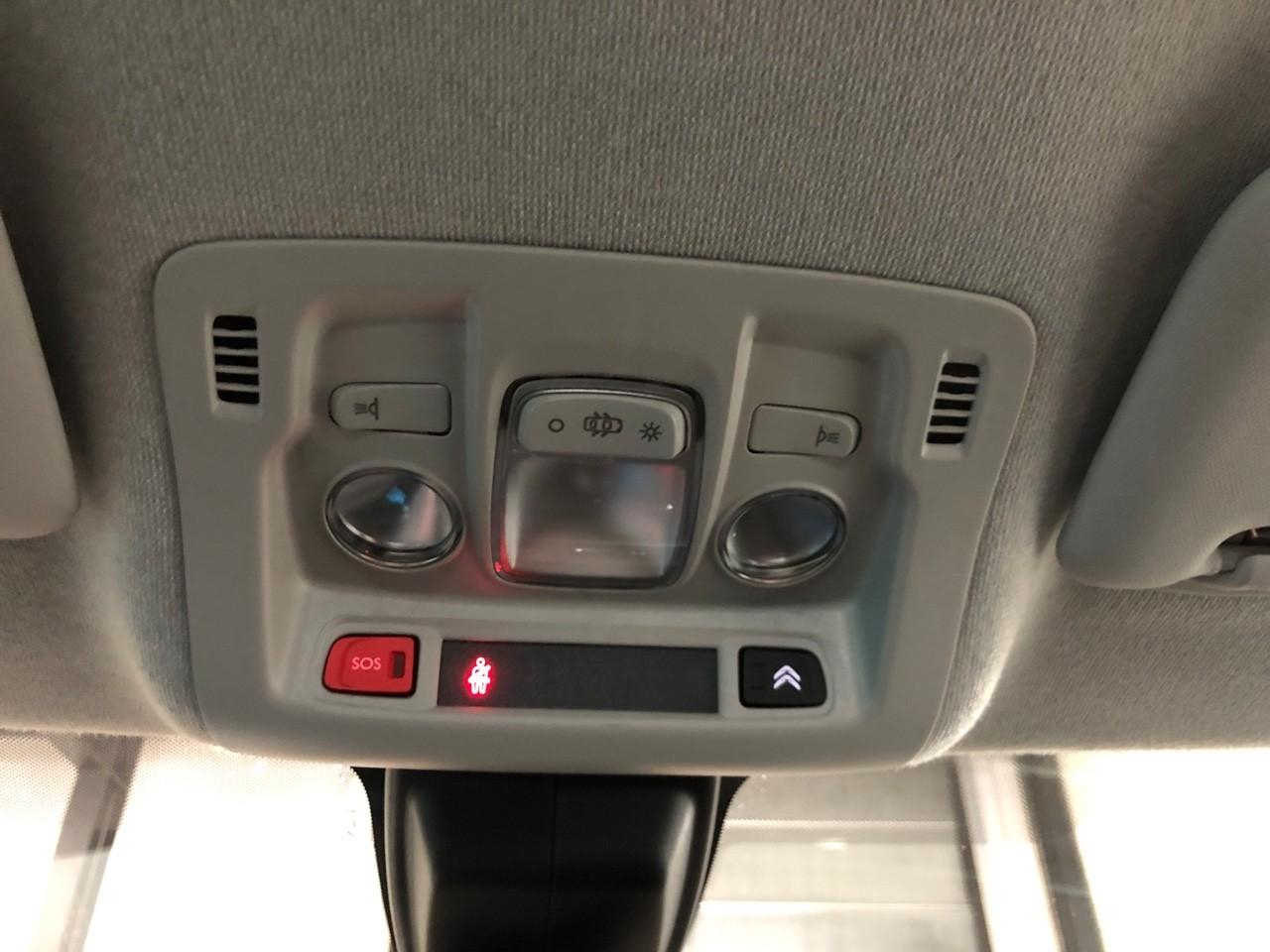Citroën C3 puretech 110 s&s shine — photo 50