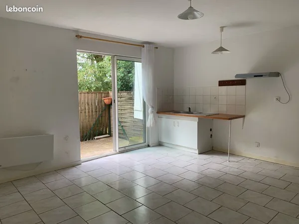 Appartement avec extérieur à la campagne