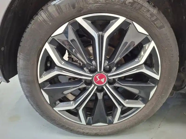 Ds Ds 4 puretech 130 eat8 — photo 24