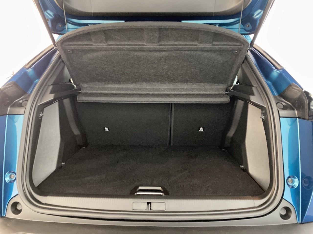 Peugeot 2008 hybrid 145 ch e-dcs6 allure — photo 6