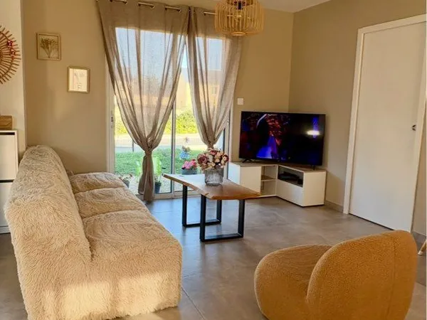 À VENDRE - Maison individuelle récente de 123 m² à Saint-Martin-d'Abbat