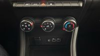 Renault Captur 1.0 TCe 90ch Evolution — photo 26