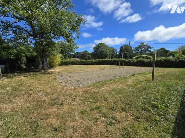 Terrain 494 m²