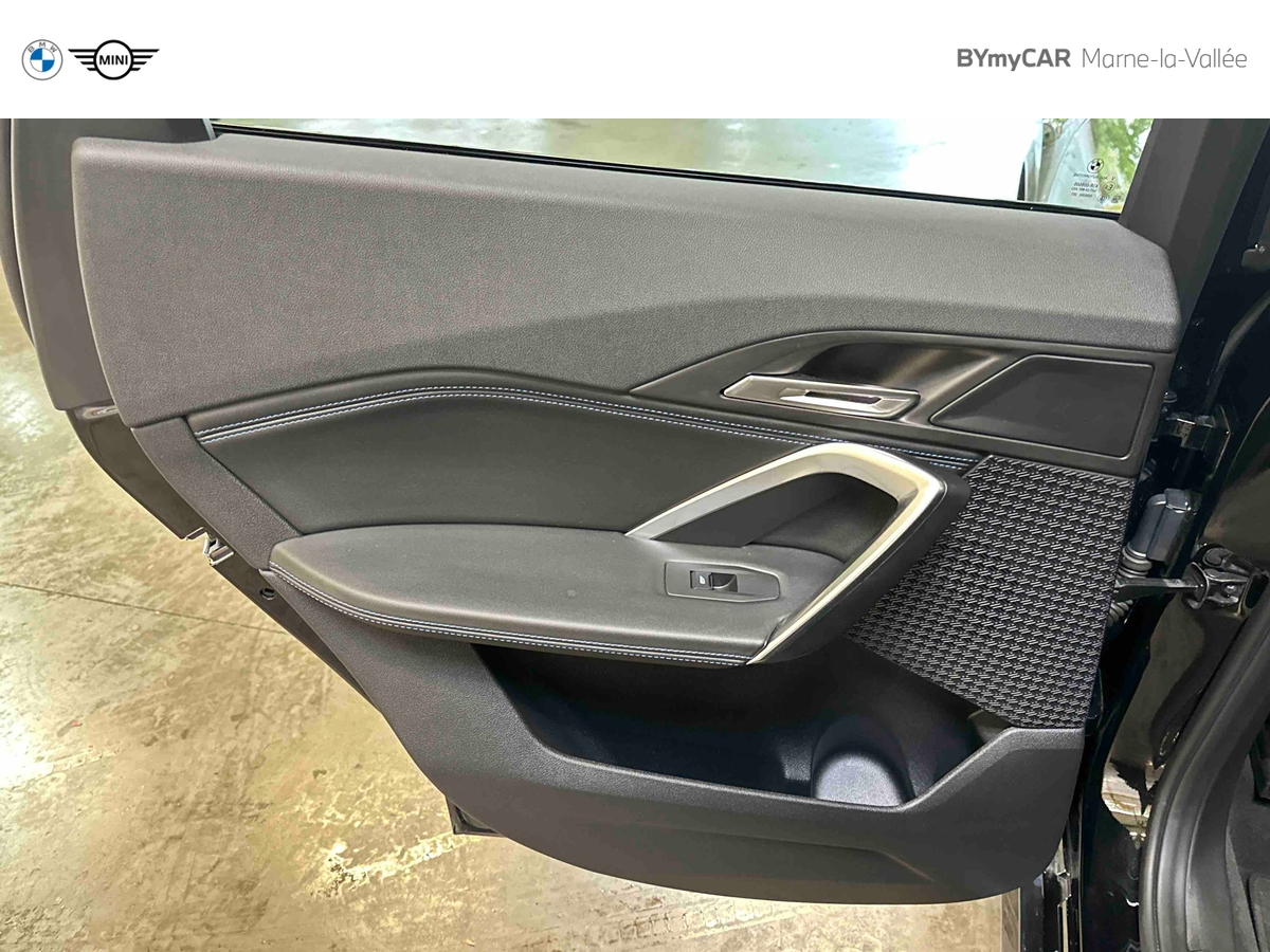 BMW X1 sDrive 20i 170ch DKG7 — photo 25
