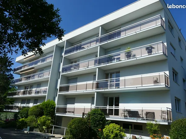 Appartement Location Bordeaux 5p 105m² 1500€