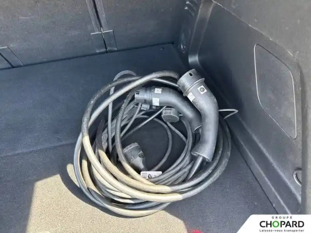 Citroën C5 Aircross hybride rechargeable 225 e-eat8 — photo 25