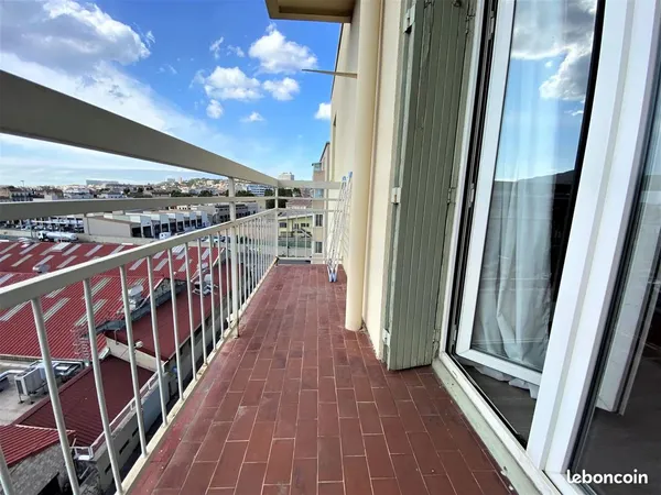 Studio 1 pièce 25 m²