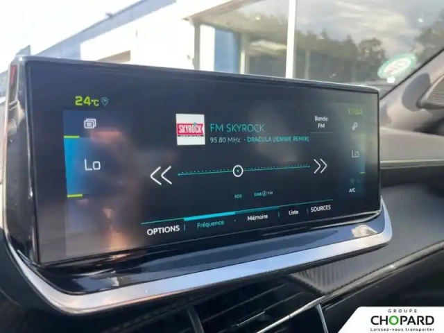 Peugeot 2008 electrique 136 ch — photo 18