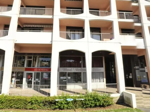 Local commercial 73 m²