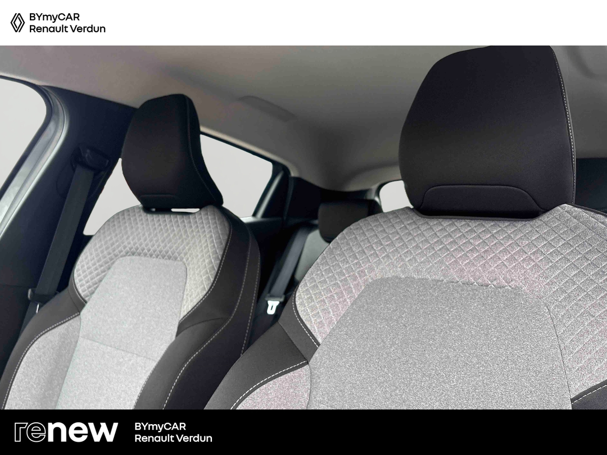 Renault Clio Blue dCi 100 ch GSR2 — photo 11