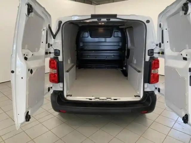 Peugeot Expert fg m 2.2 diesel 150ch pack premium connect — photo 11