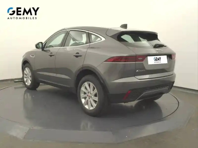 Jaguar E-Pace 2.0 d - 150 ch awd bvm — photo 7
