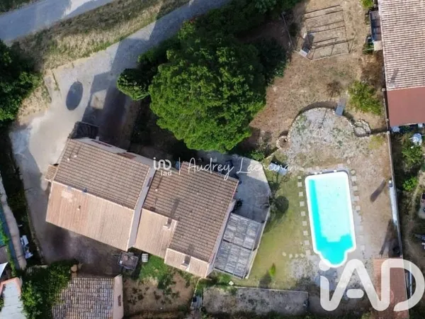 Maison 9 pièces 187 m²