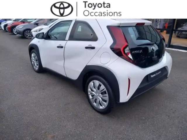 Toyota Aygo X 1.0 vvt-i 72ch active business my23 — photo 2