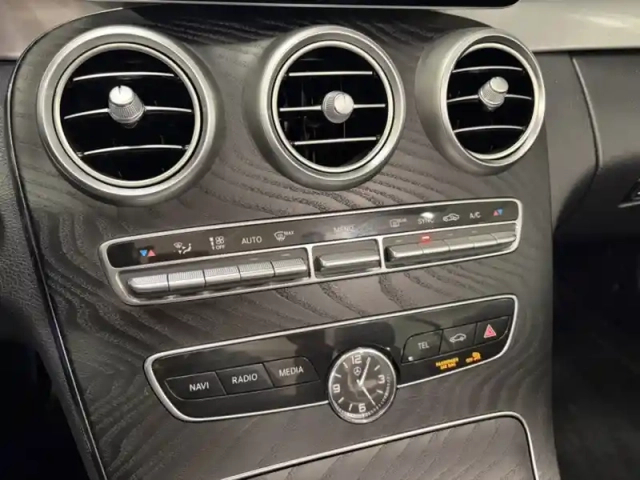 Mercedes Classe C 300 d amg line — photo 38