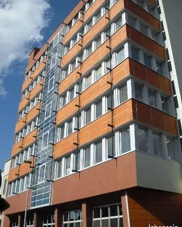 BUREAUX 179 m² LE MANS