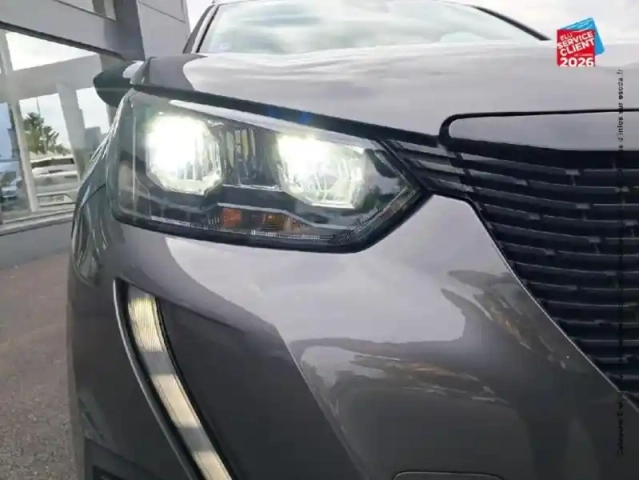 Peugeot 2008 1.2 puretech 100ch s&amp;s style — photo 13