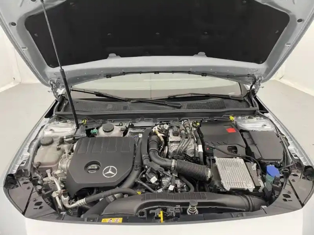 Mercedes Classe A 250 e hybrid eq — photo 20