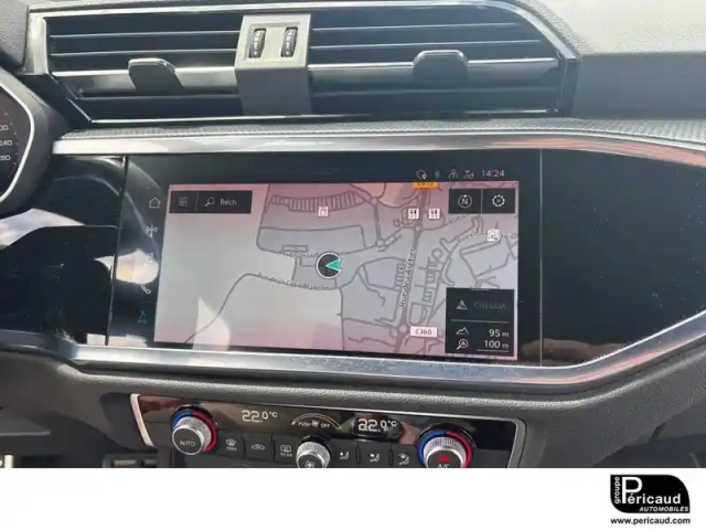 Audi Q3 sportback 35 tfsi 150 ch s tronic 7 — photo 11