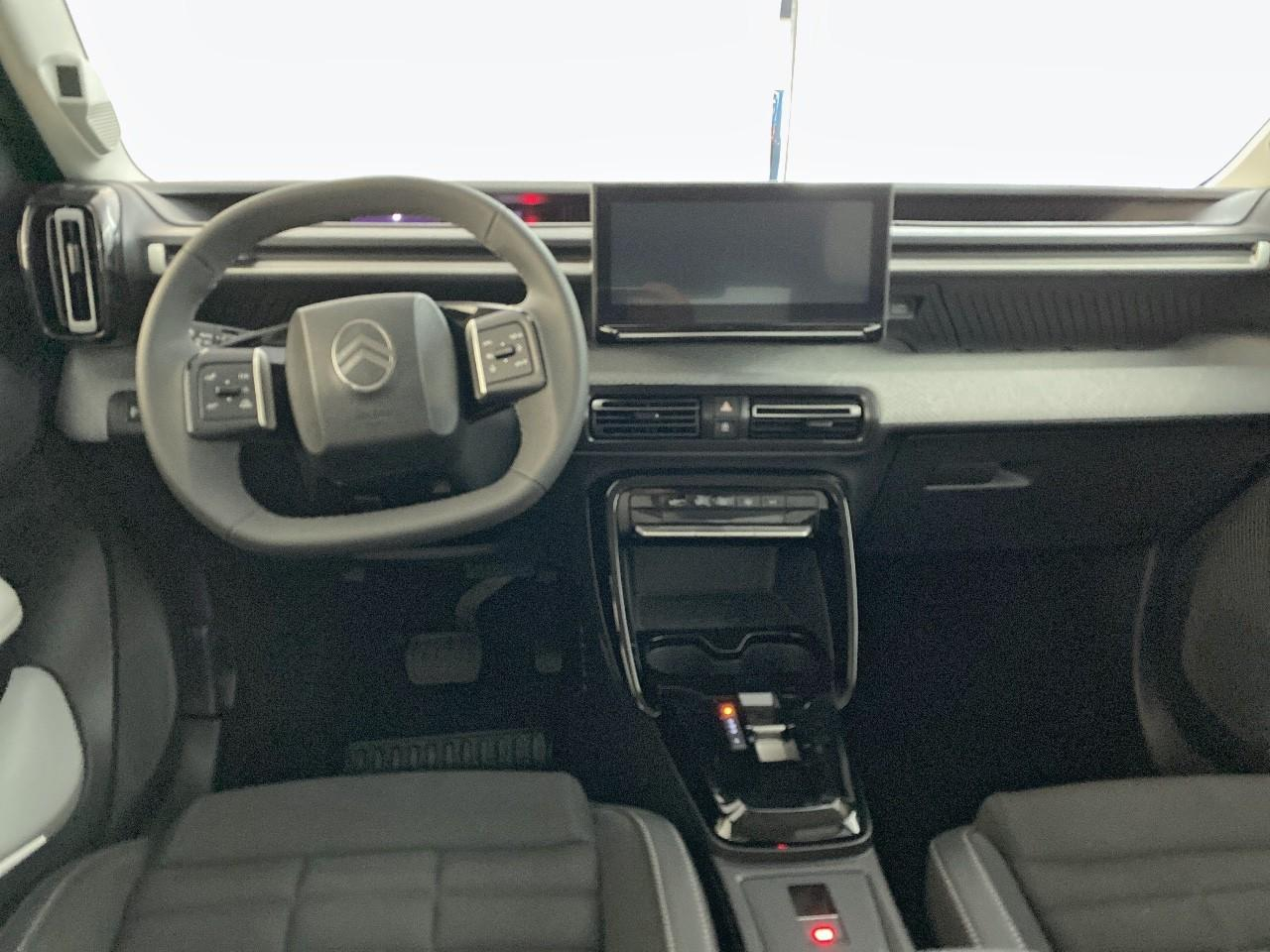 Citroën C3 Aircross hybride 145 ch aut max — photo 8