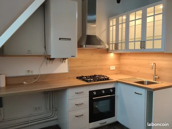Appartement de charme en plein centre de Montfort
