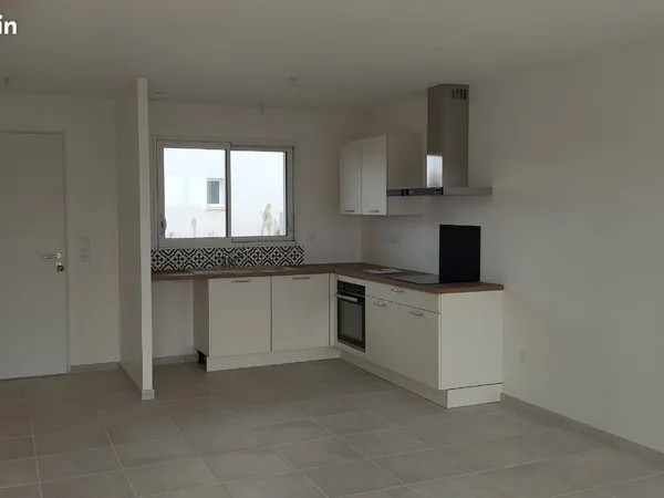 Maison neuve 92 m² - 3 chambres - Jardin clos- DPE A - Niort Nord