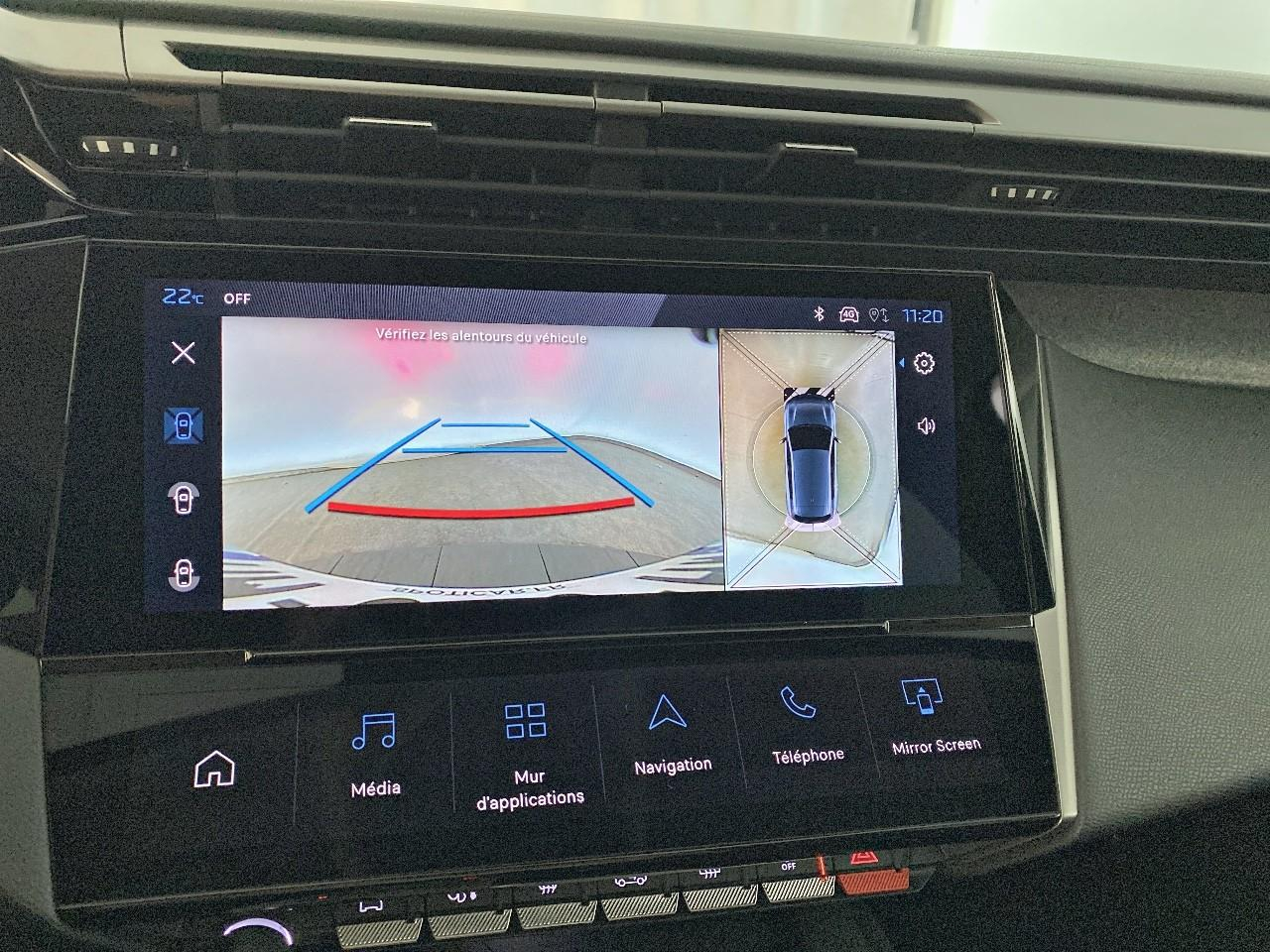 Peugeot 308 hybrid 145 e-dcs6 allure — photo 17