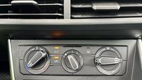 Volkswagen Taigo 1.0 TSI 110ch Life DSG7 — photo 19