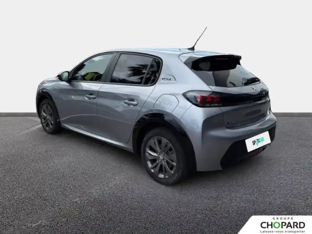 Peugeot 208 electrique 50 kwh 136ch — photo 7