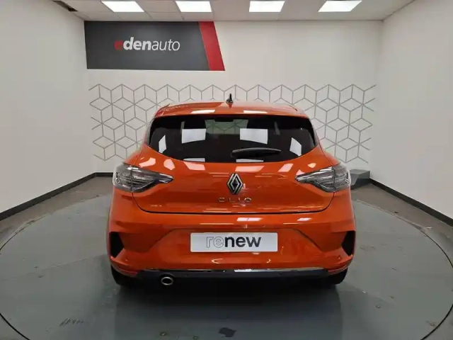 Renault Clio tce 90 ch gsr2 — photo 2