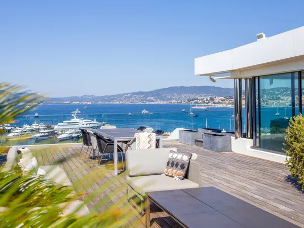 Duplex d'exception avec piscine privée - Cannes Palm Beach