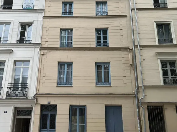 Studio 1 pièce 30 m²