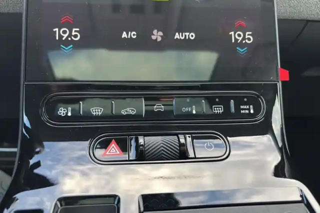 Citroën C5 Aircross hybride rechargeable 195 e-eat7 — photo 98