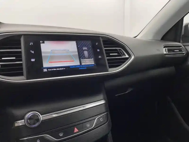 Peugeot 308 puretech 110ch s&amp;s bvm6 — photo 27