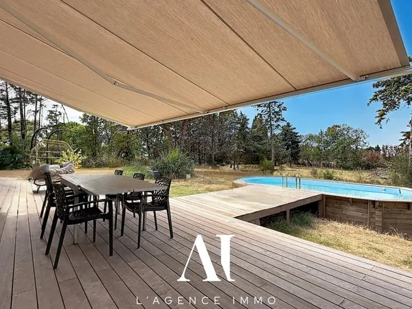 Maison 5 pièces 130 m²