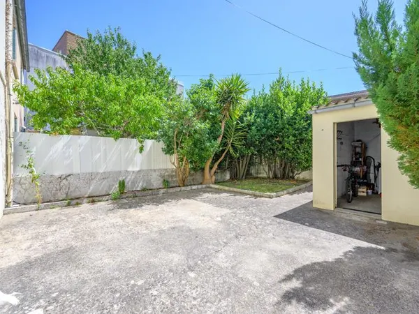 Maison de bourg de 3 pièces principales