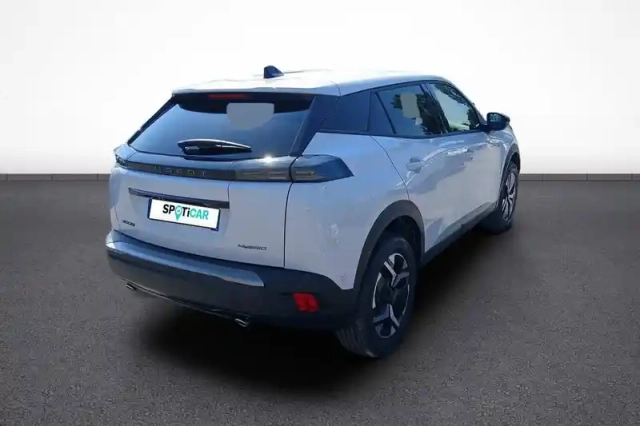 Peugeot 2008 hybrid 145 e-dcs6 — photo 6